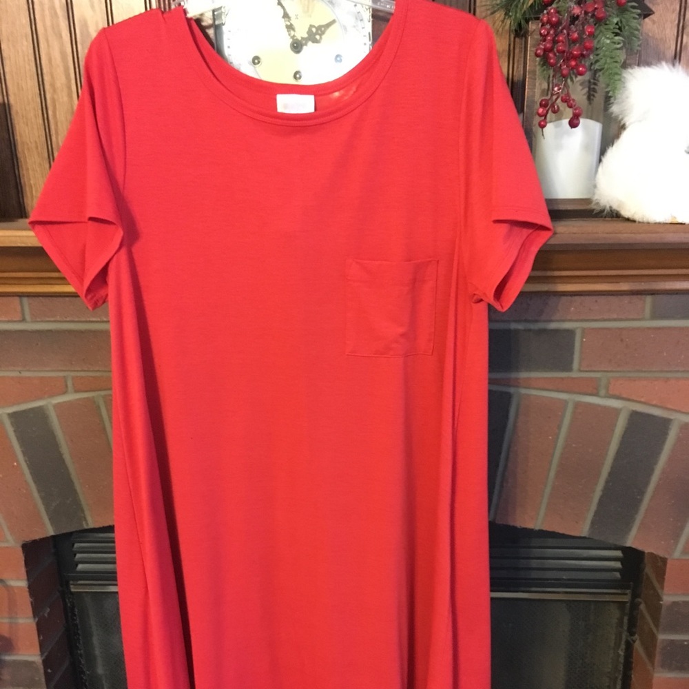 Lularoe Carly red size XL
